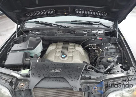 2005 BMW X5 4.4I from USA, damaged, VIN 5UXFB53555LV20384